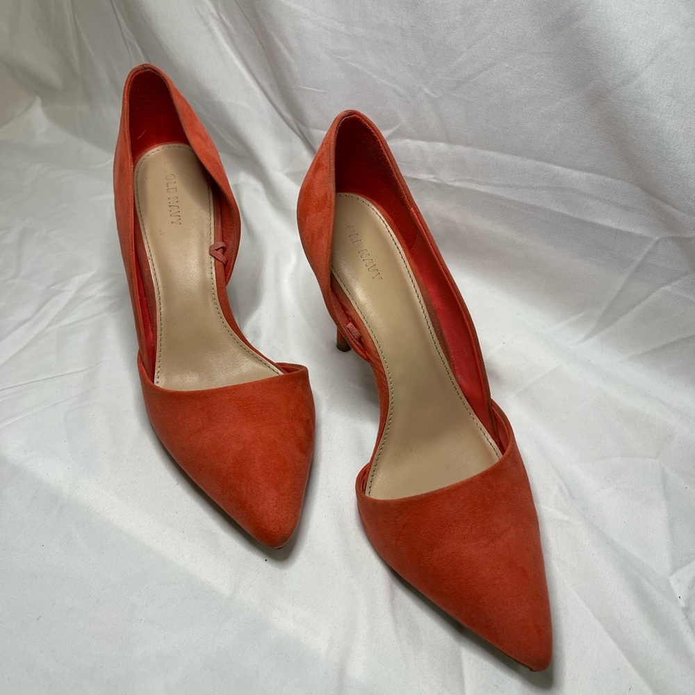 Peachy Orange Faux Suede Pointed Toe Pumps